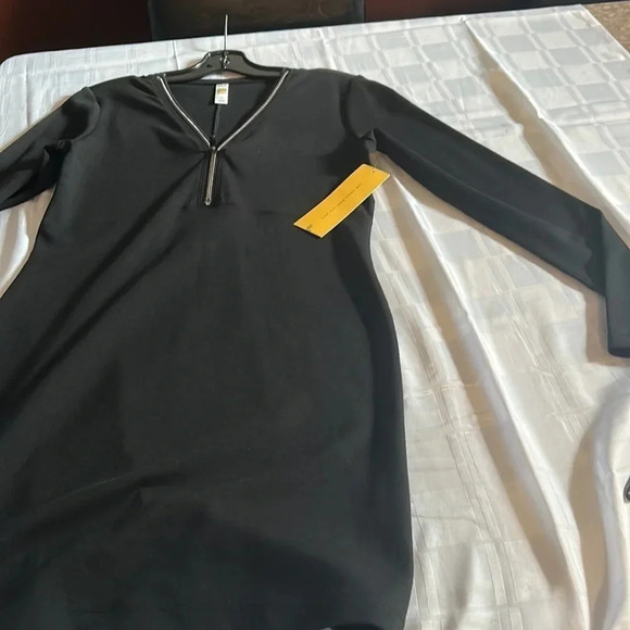 LOLE dress Size Small Black midi quarter front zip empire waist,comfy, stylish - Picture 4 of 12